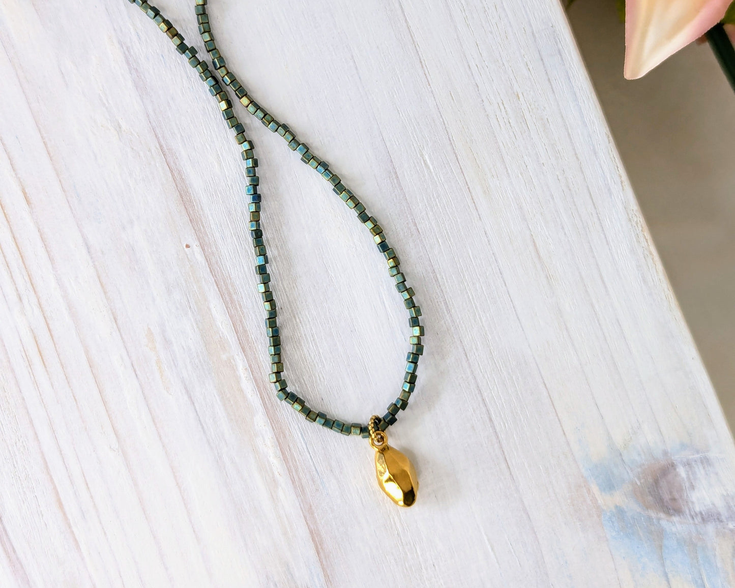 Drop Necklace