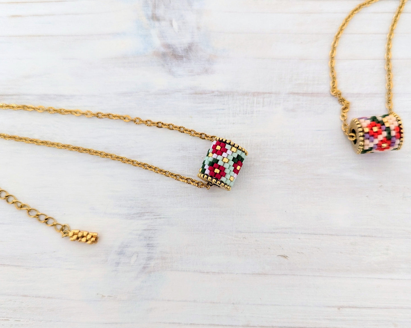 Channel Necklace Floral