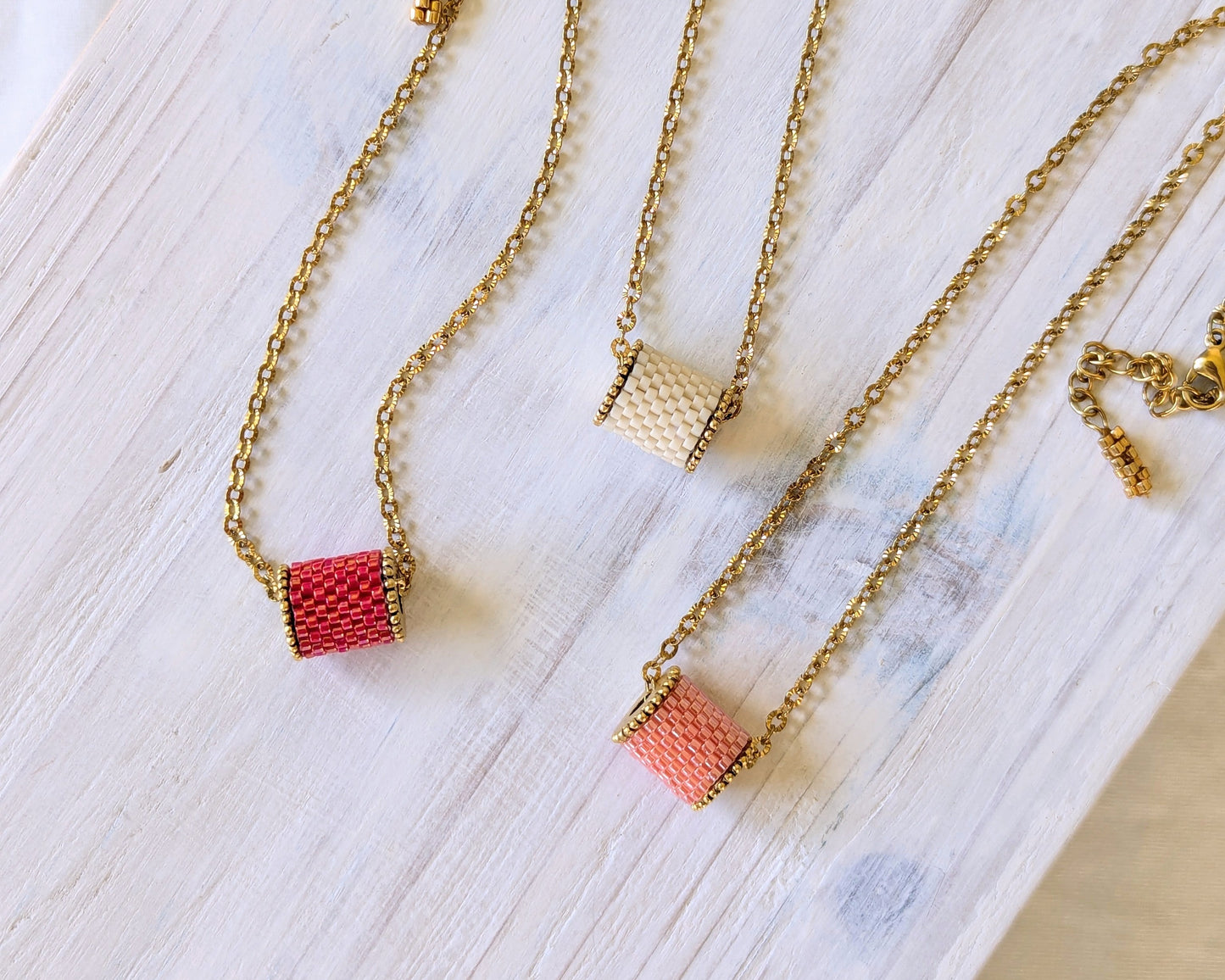 Channel Necklace
