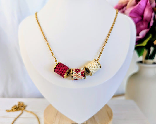 Channel Necklace